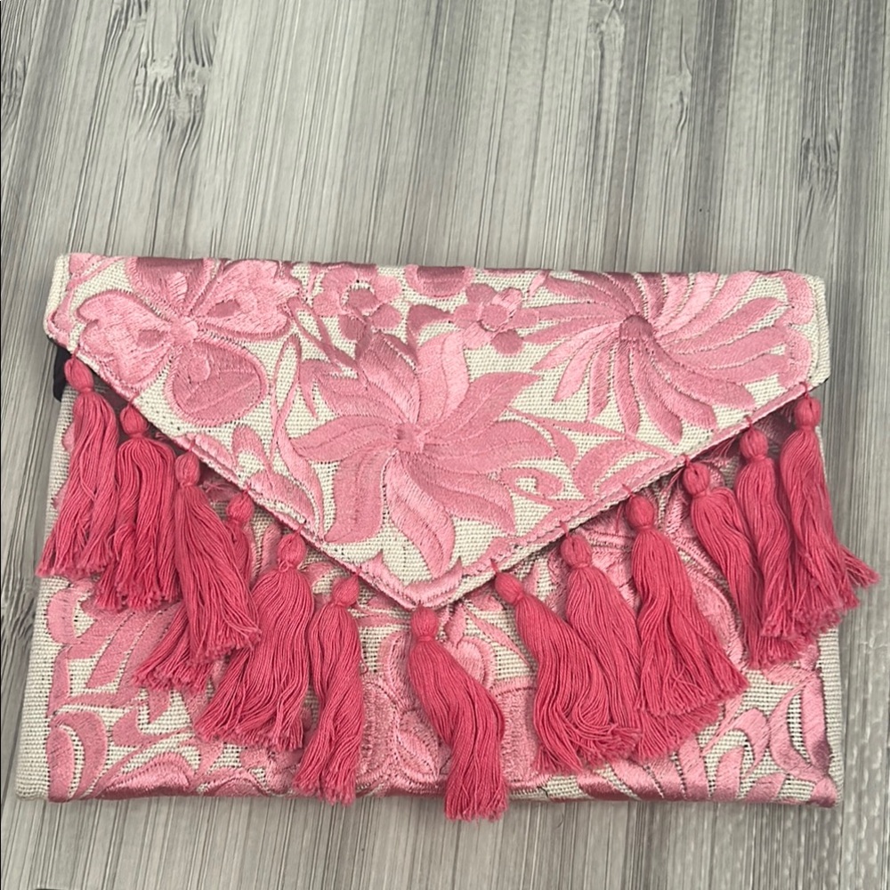 Elegant Pink Floral Clutch